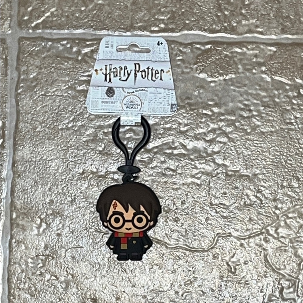 NWT Harry Potter Keychain with Character Design